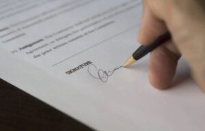 The Pros and Cons of Non-Compete Agreements